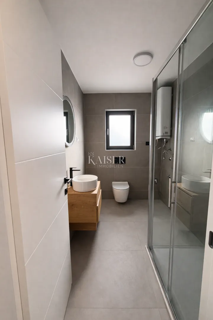 zadar – privlaka | apartman u novogradnji, 200 m od mora - slika 9