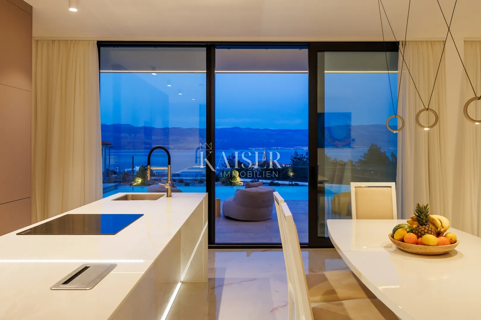 krk, vrbnik - villa 265m2 sa panoramskim pogledom na more - slika 71