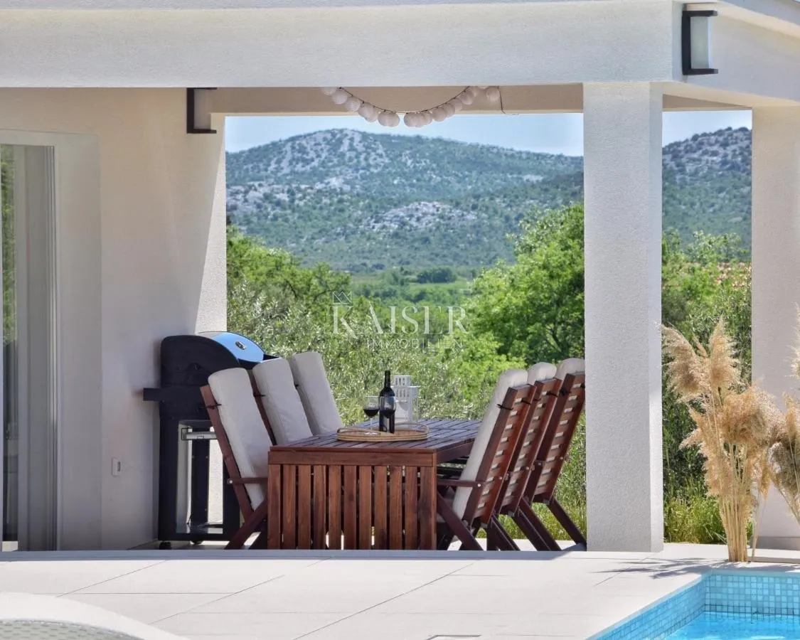 šibenik - prekrasna kuća na osami - slika 41