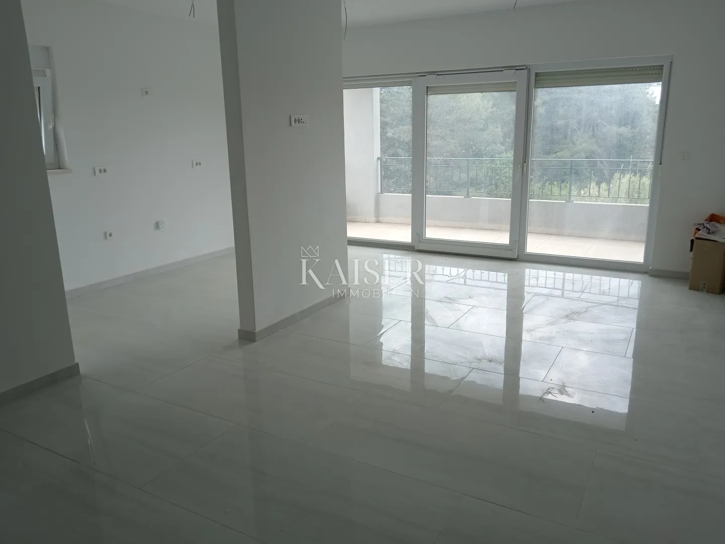 Istra, Buje, stan 64m2 s vrtom