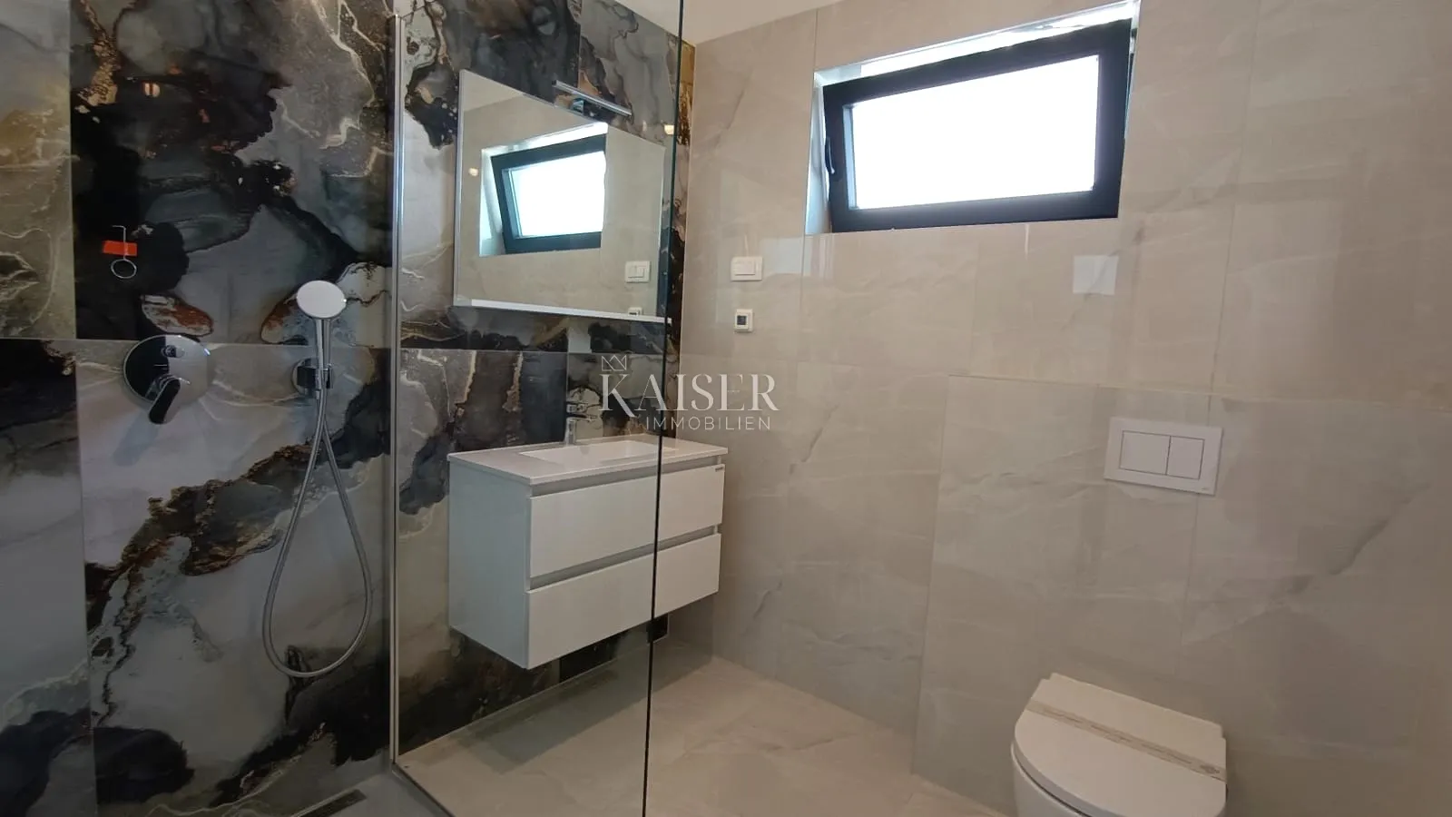 otok krk, kornić - moderna villa sa bazenom - slika 16