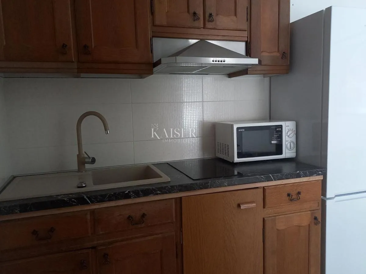 novi vinodolski - kuća sa 8 apartmana u blizini mora - slika 7
