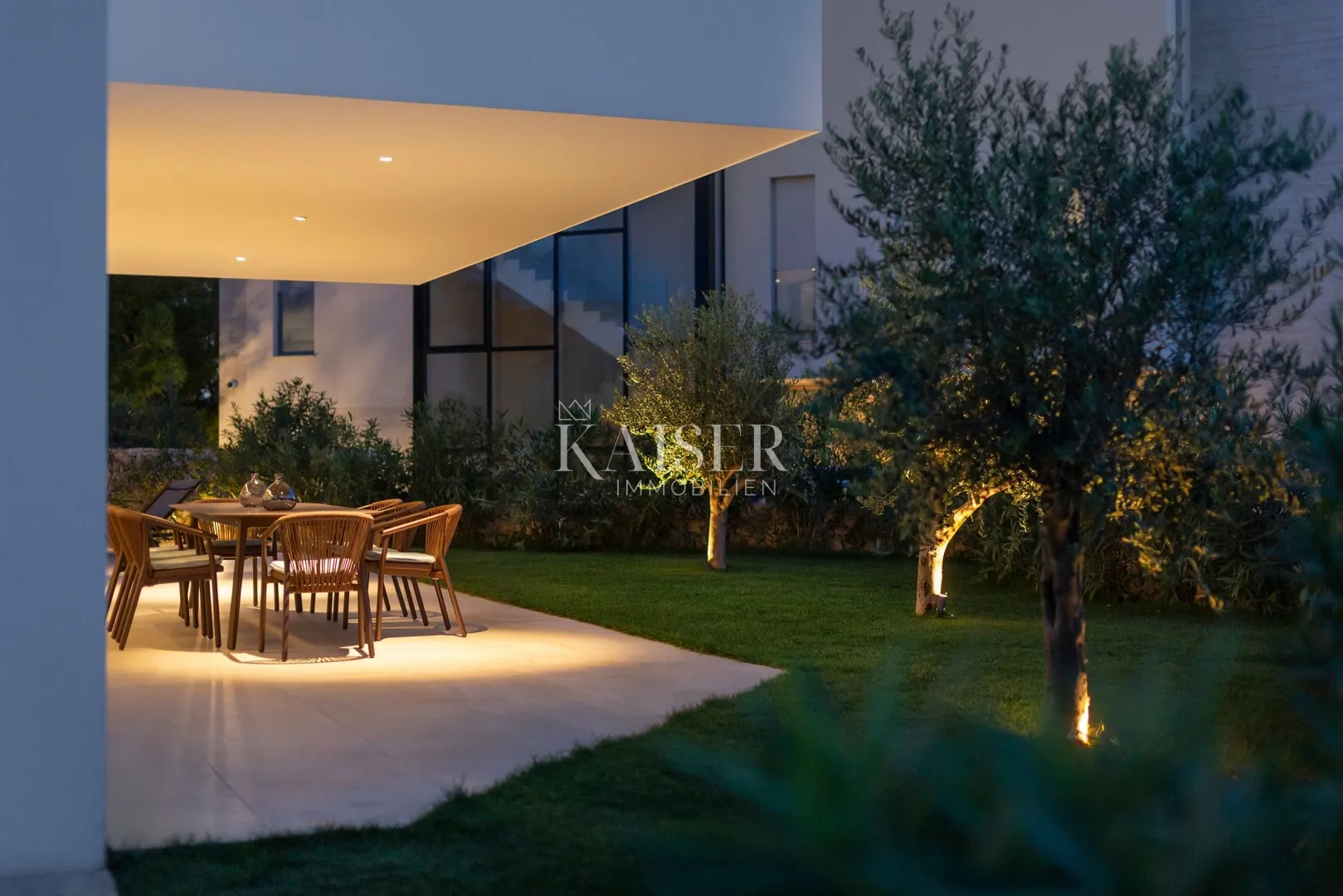 zadar, sukošan- luksuzna vila 495 m2 prvi red do mora - slika 24