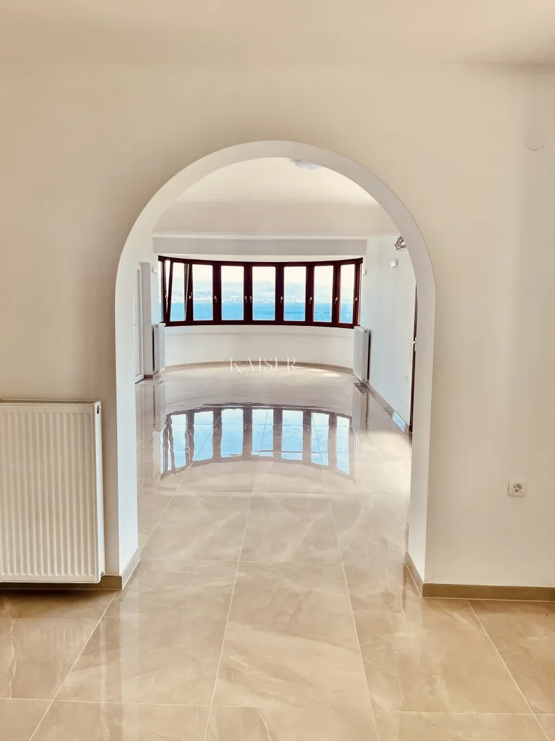 opatija – komforan stan 2s+db s fantastičnim pogledom - slika 12