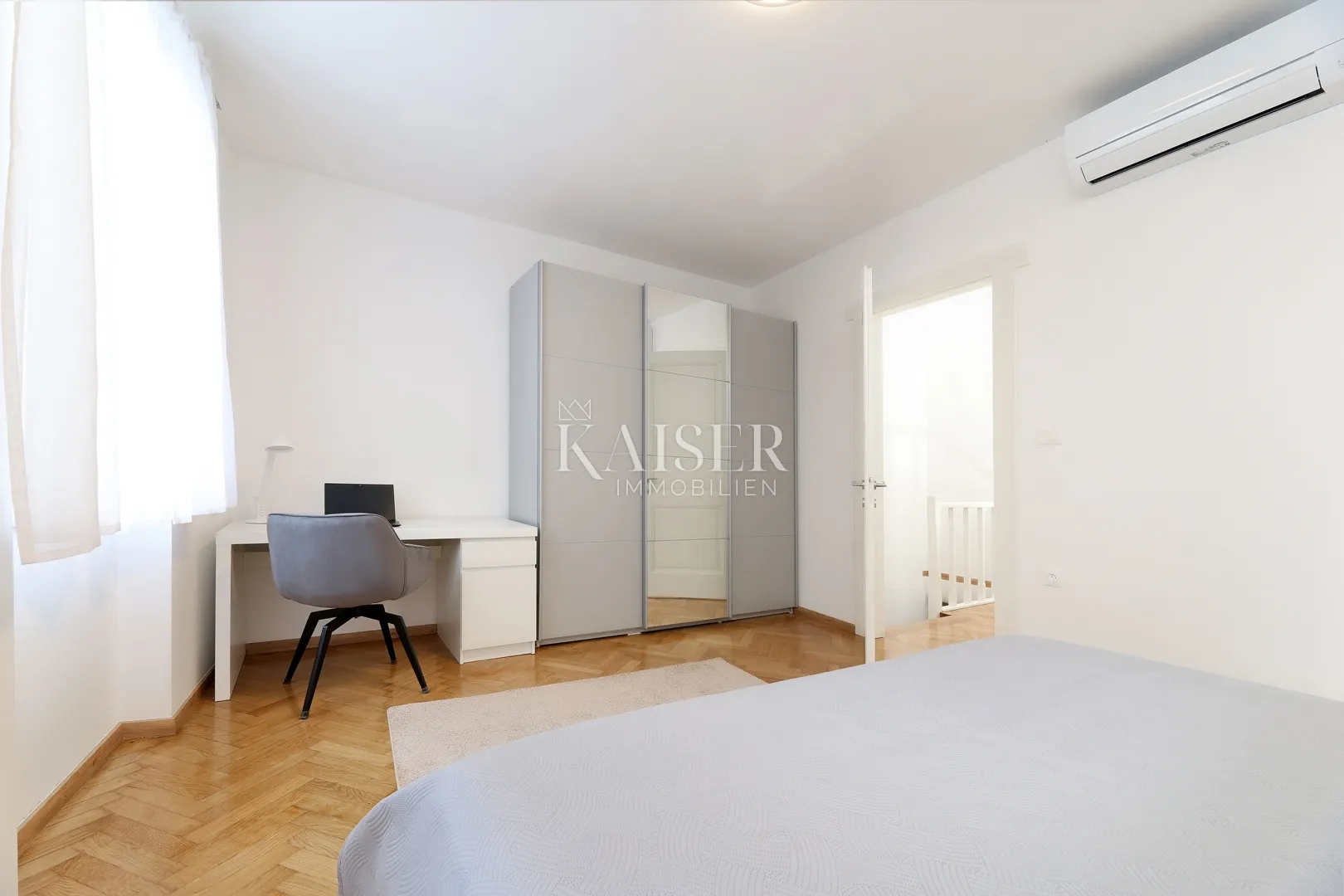 mošćenička draga, centar, stan i red do mora, dvije etaže, balkon - slika 23