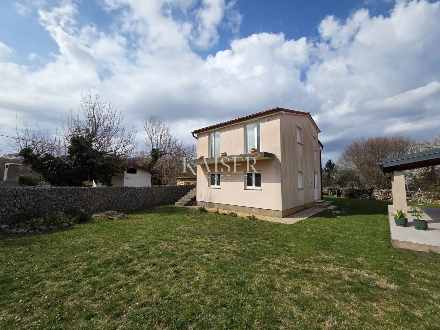 krk, dobrinj okolica - kuća 95m2 sa dva odvojena stana - slika 3