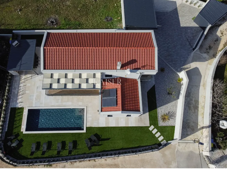 istra - poreč, predivna vila s bazenom, moderan dizajn. - slika 38