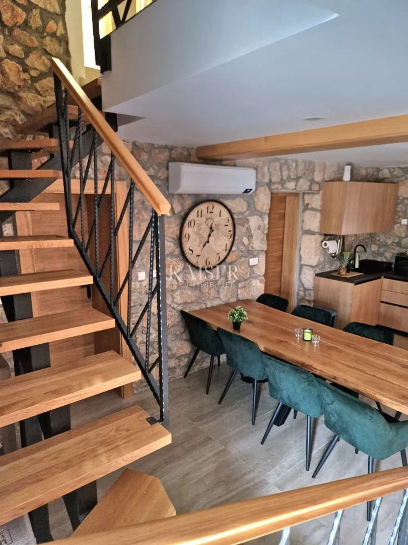 otok krk, dobrinj - adaptirana starina, 140 m2 - slika 10