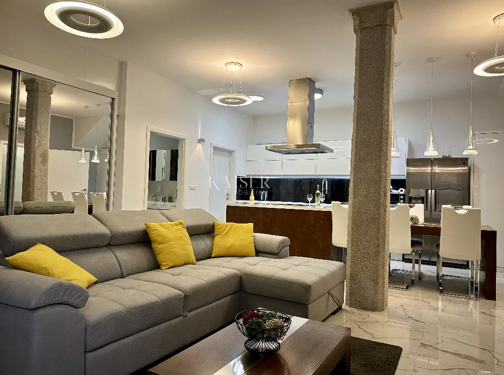 istra - poreč centar, luksuzan stan 50 m od mora - slika 3