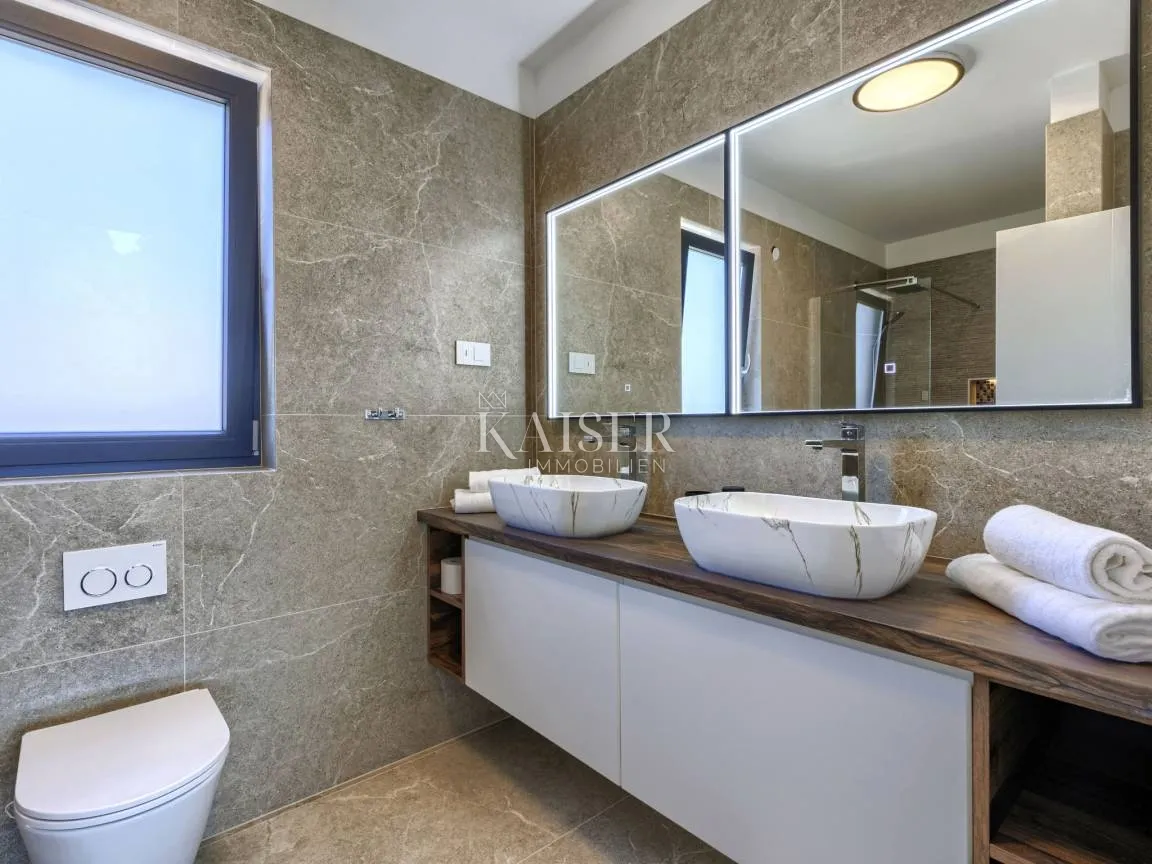 istra - poreč, moderna vila sa saunom i wellnessom - slika 19