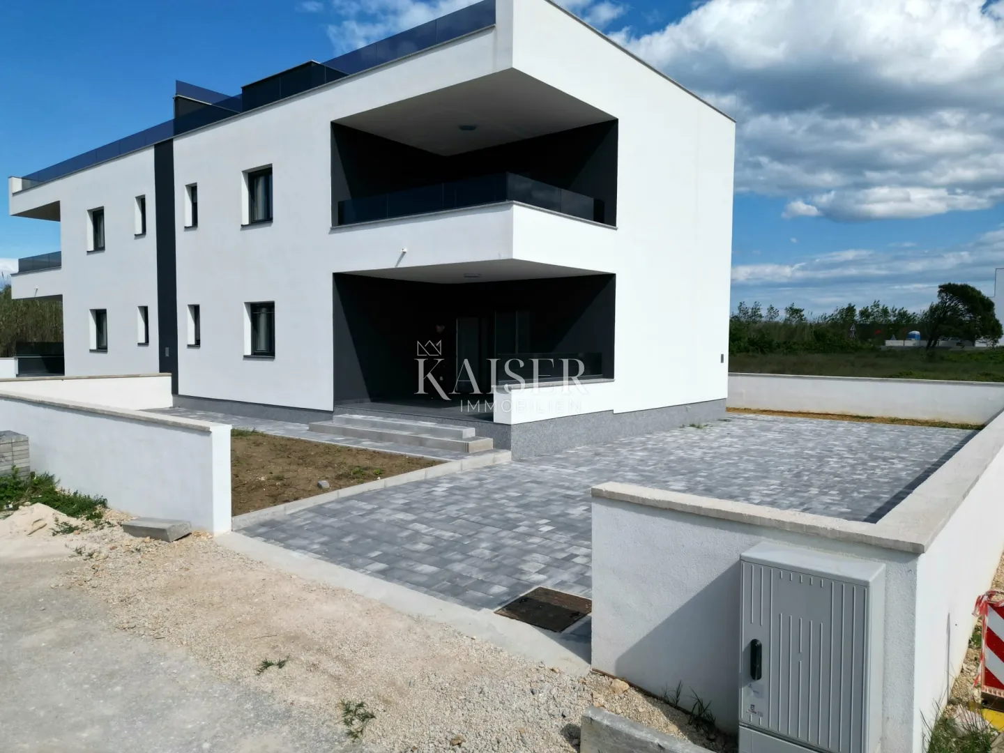 zadar – privlaka, stan s krovnom terasom 150 m od mora - slika 27