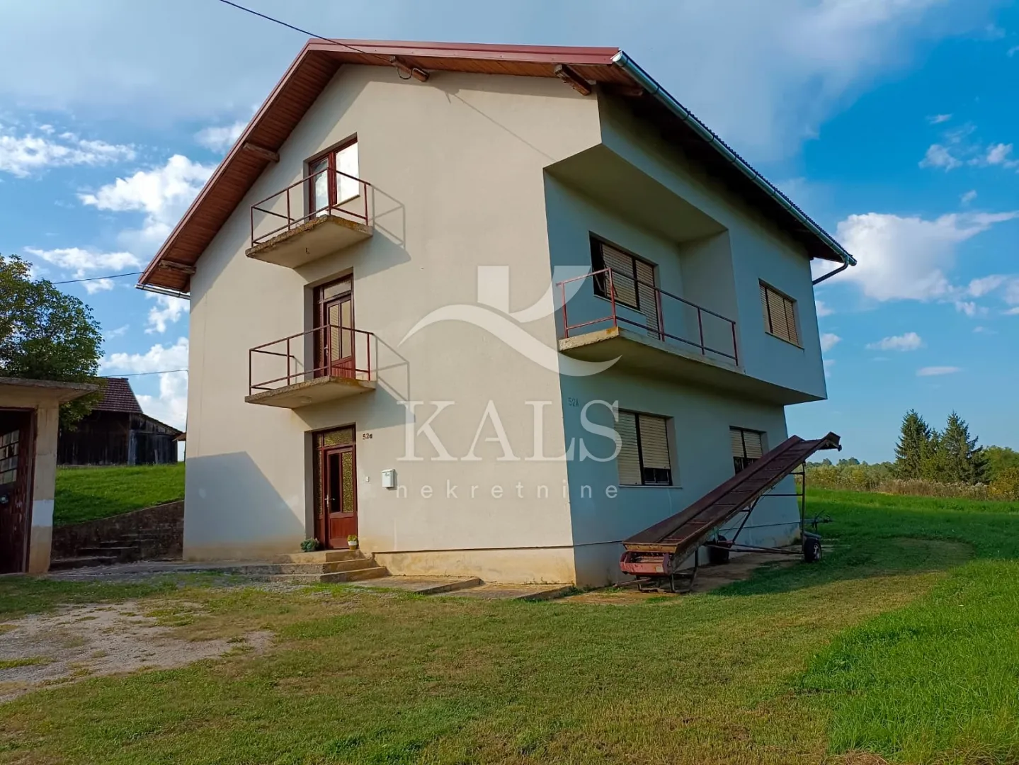 KUĆA+ZEMLJIŠTE, PRODAJA,VOJIŠNICA, 236m2+28,794,m2 - Vojišnica, Vojnić