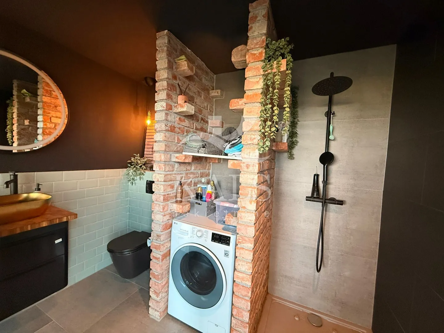kuća (70 m²) na parceli od 3019 m² – sv. križ začretje - slika 19