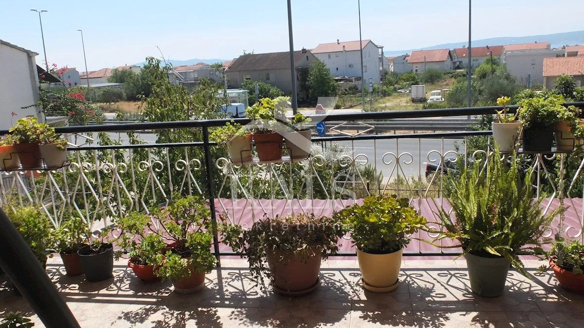 kuća, prodaja, kaštel stari, 716 m2 - slika 52
