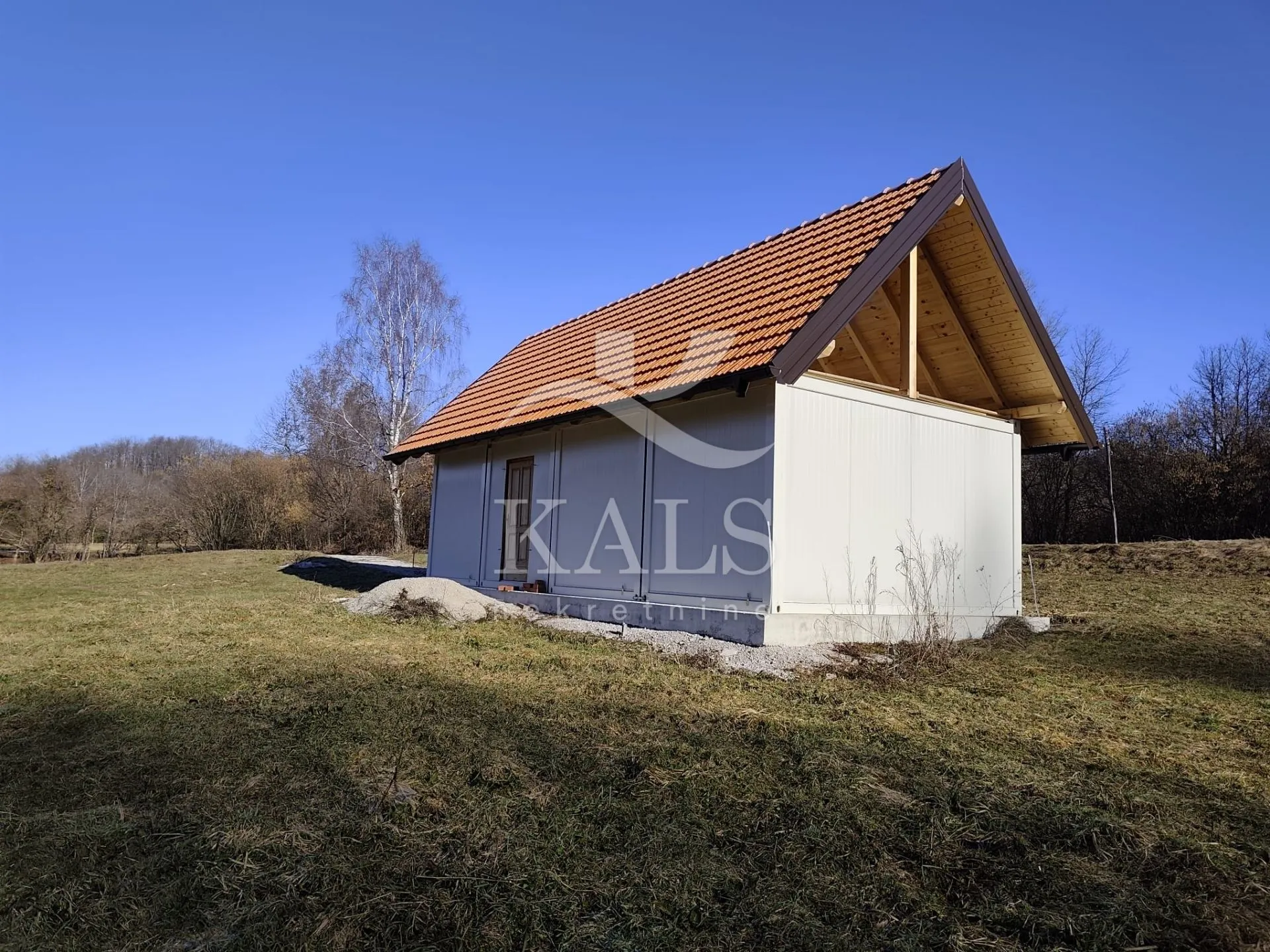kuća+zemljište,prodaja,samobor,jelenići 60+ 13194m2 - slika 2