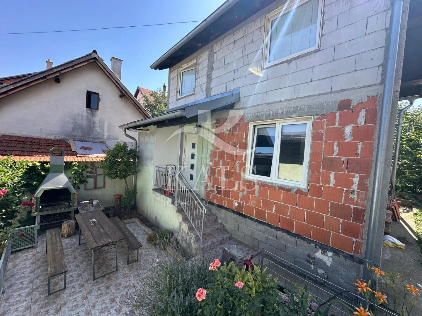 2 kuće, prodaja, zagreb, donji bukovac, 111+ 61 m2 - slika 11