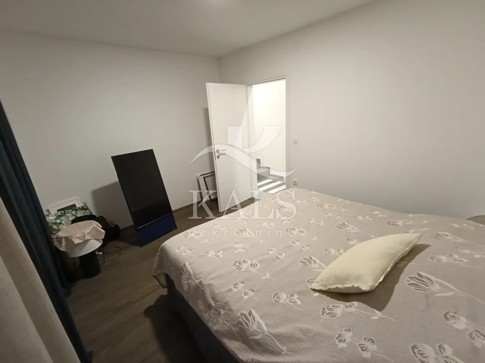 kuća+zemljište, prodaja,karlovac,koranski brijeg 1287m2 - slika 14