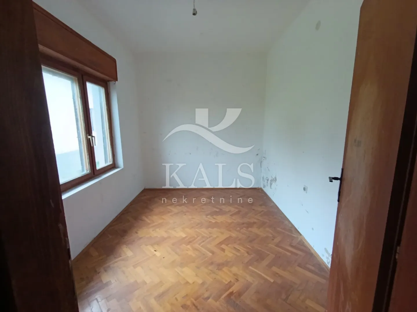 kuća+zemljište, prodaja,vojišnica, 236m2+28,794,m2 - slika 6
