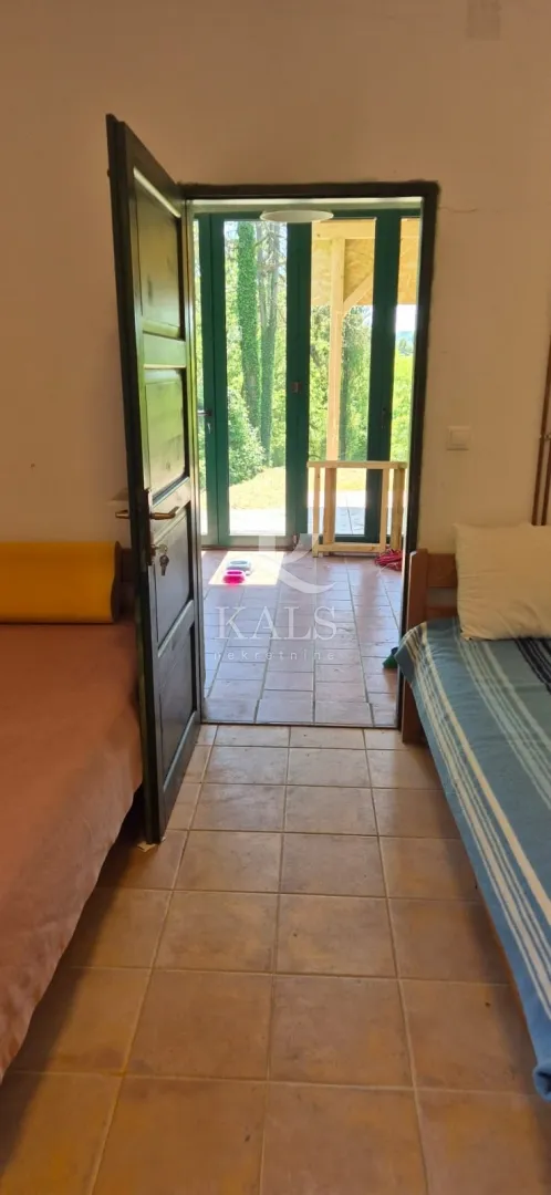 kuća+zemljište, prodaja,krašić,mirkopolje, 150m2+1082 m2 - slika 8