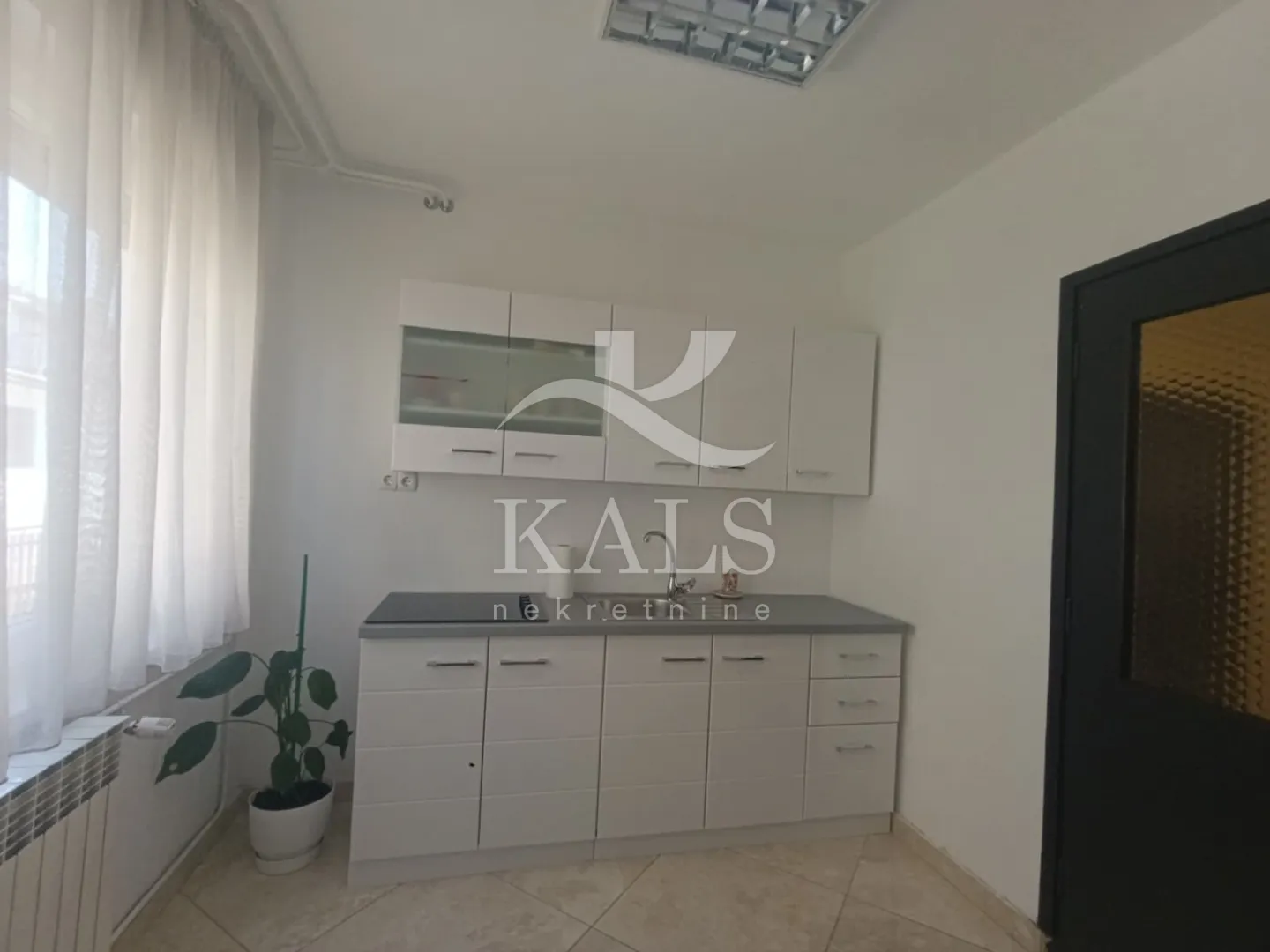 kuća, najam ,karlovac,mekušje,294 m2 - slika 9