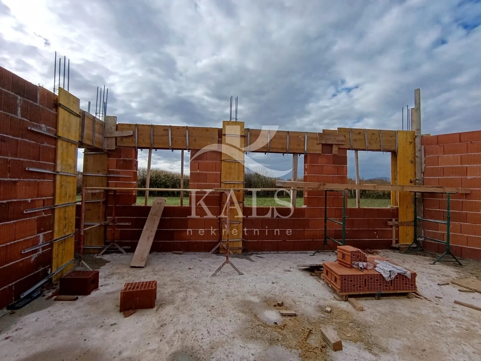kuća s dva stana, gornji stupnik, prodaja, 200 m2, 6-sobna - slika 12