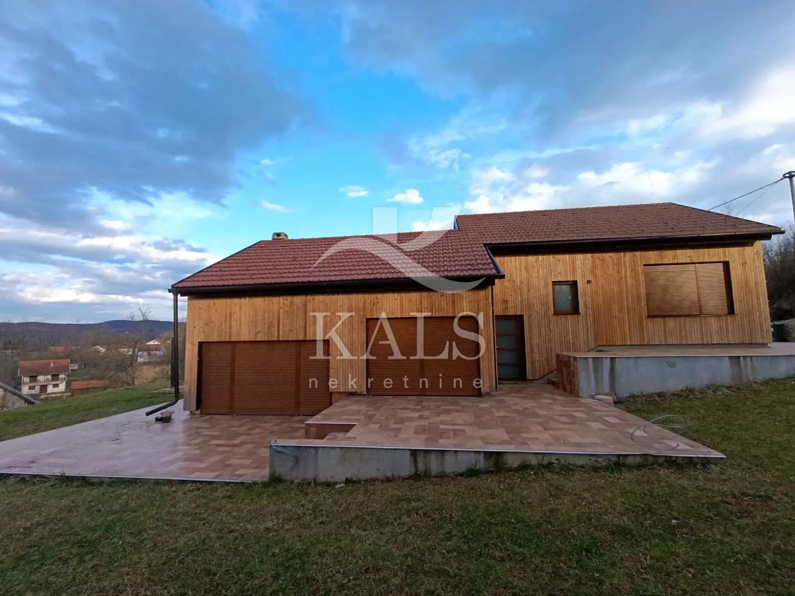 kuća+zemljište, prodaja,karlovac,koranski brijeg 1287m2 - slika 20