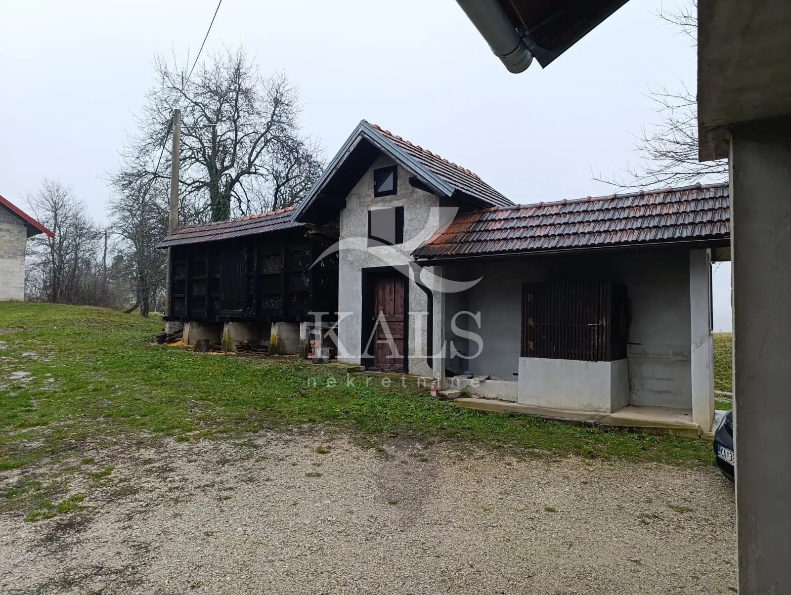 kuća+zemljište, prodaja,karlovac,široka rijeka,27.775,00 m² - slika 2