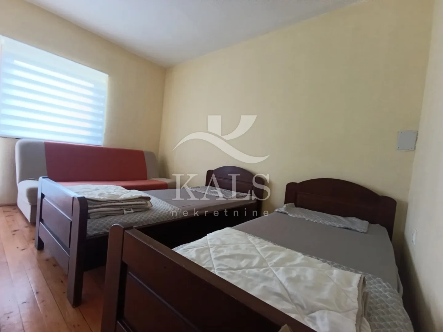 kuća, najam,karlovac,koranski brijeg ,100 m2 - slika 4