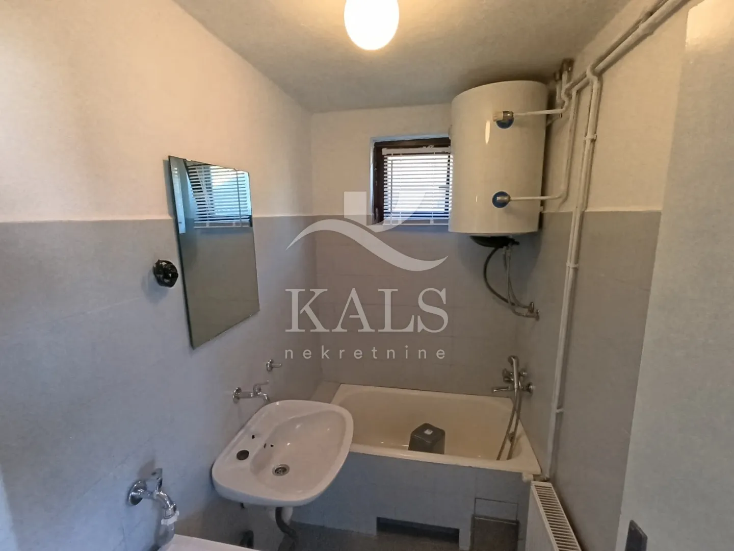 kuća, najam,karlovac,tušilović,120 m2 - slika 10
