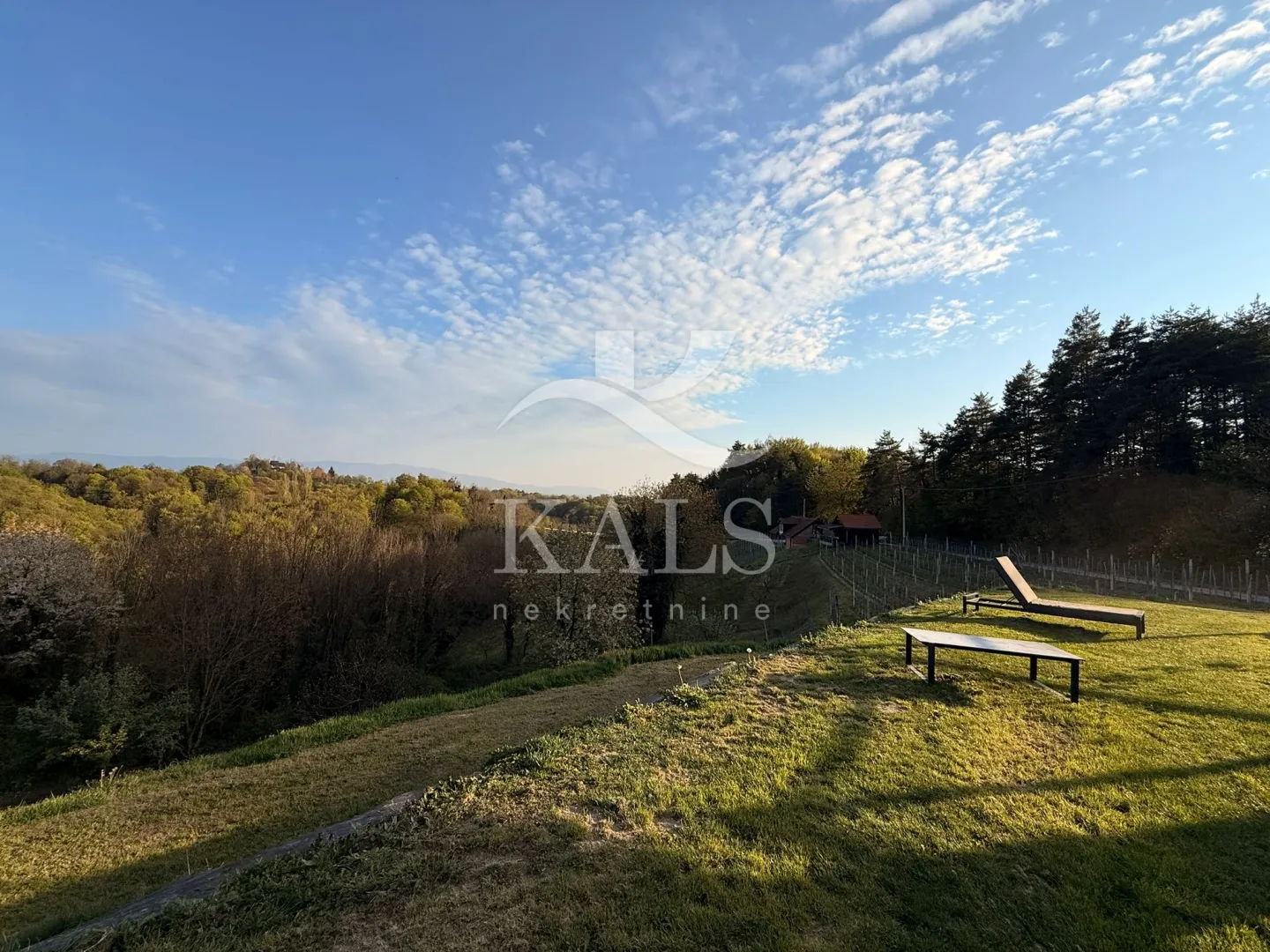 kuća (70 m²) na parceli od 3019 m² – sv. križ začretje - slika 18