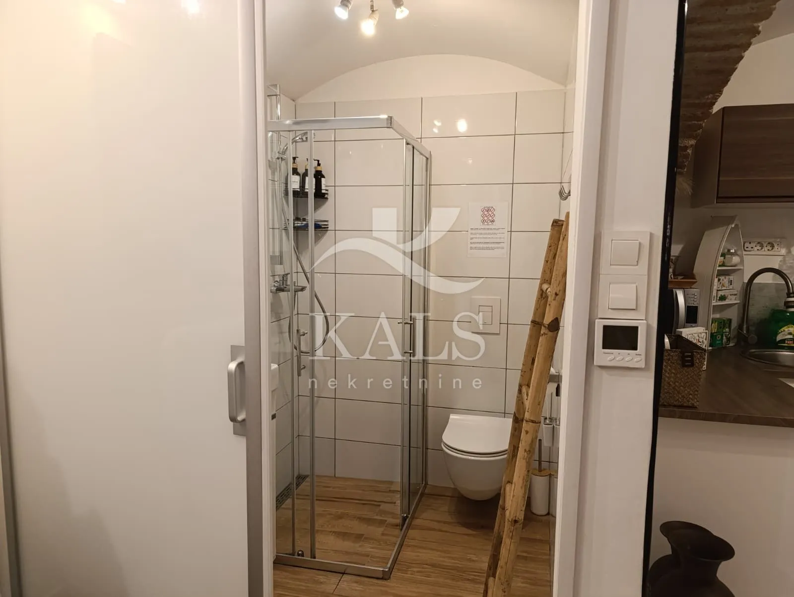 prodaja, zagreb, centar , 30 m2, garsonijera - slika 13