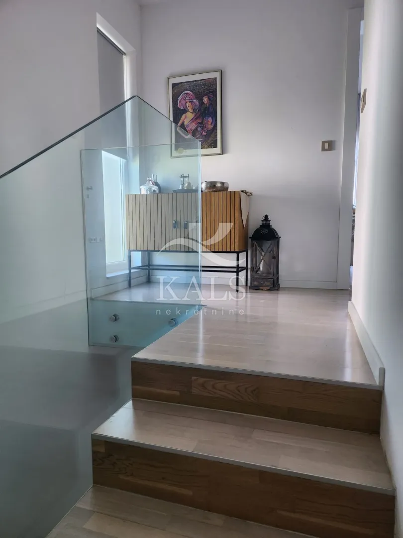 kuća, prodaja, zabok, 260 m2 - slika 15