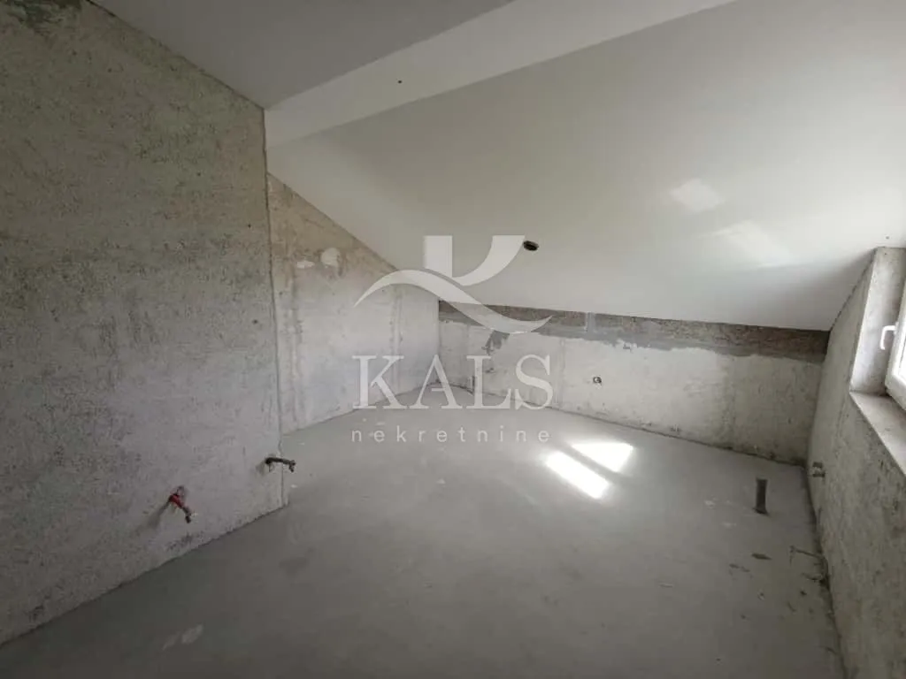 kuća+zemljište, prodaja,karlovac,tušilović, 1.427 m2 - slika 29