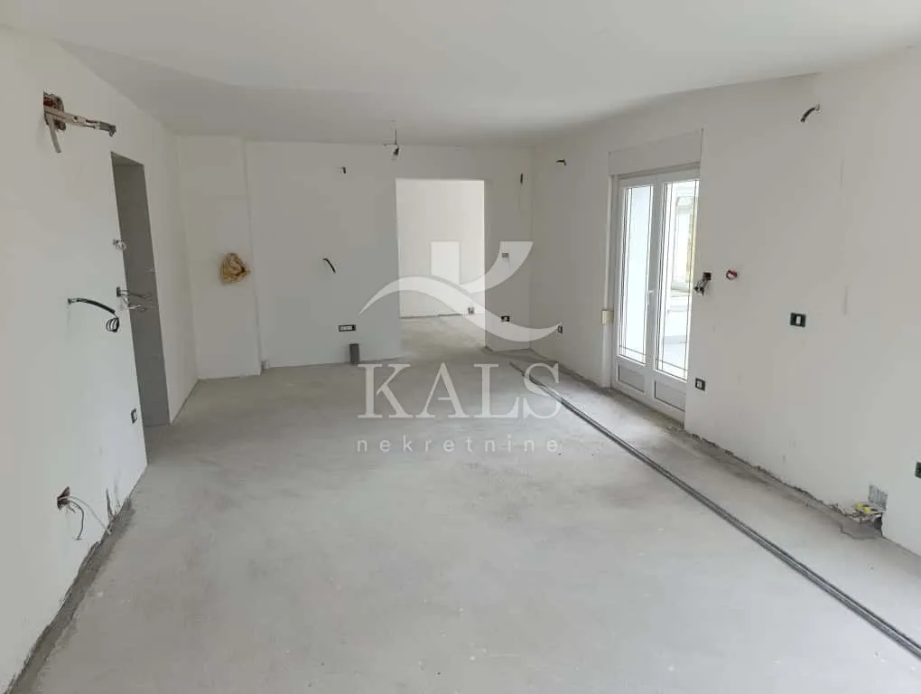 kuća+zemljište, prodaja,karlovac,tušilović, 1.427 m2 - slika 3