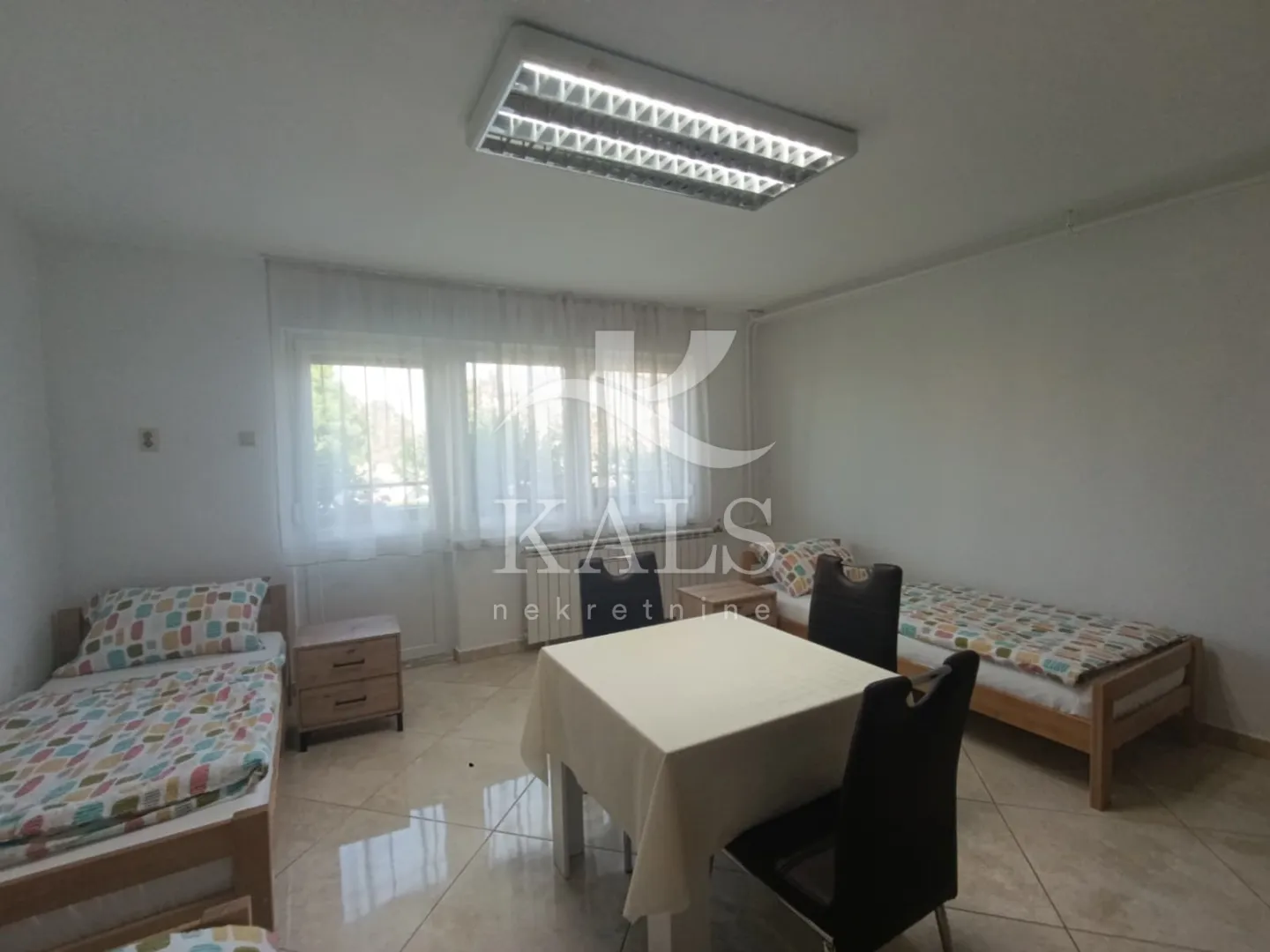 kuća, najam ,karlovac,mekušje,294 m2 - slika 2