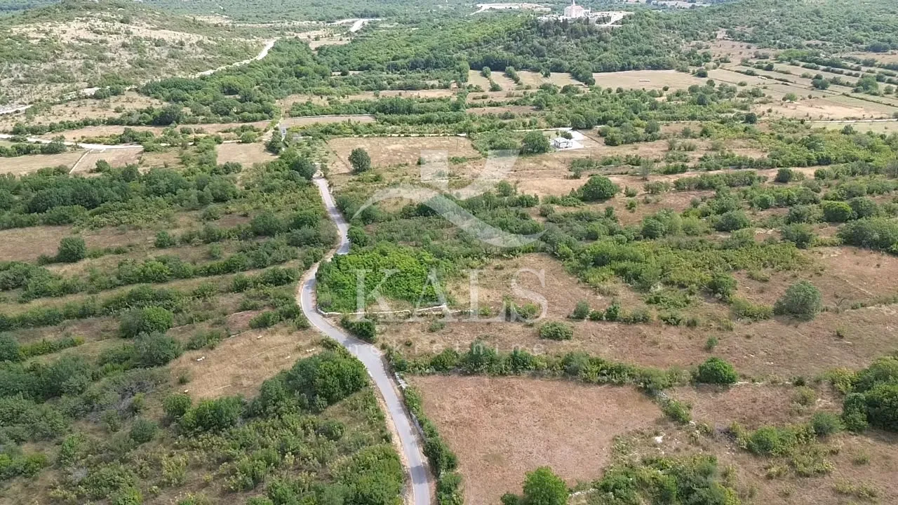 GRAĐEVINSKO ZEMLJIŠTE, PRODAJA, RADOŠIĆ, LEĆEVICA, 1338 m2