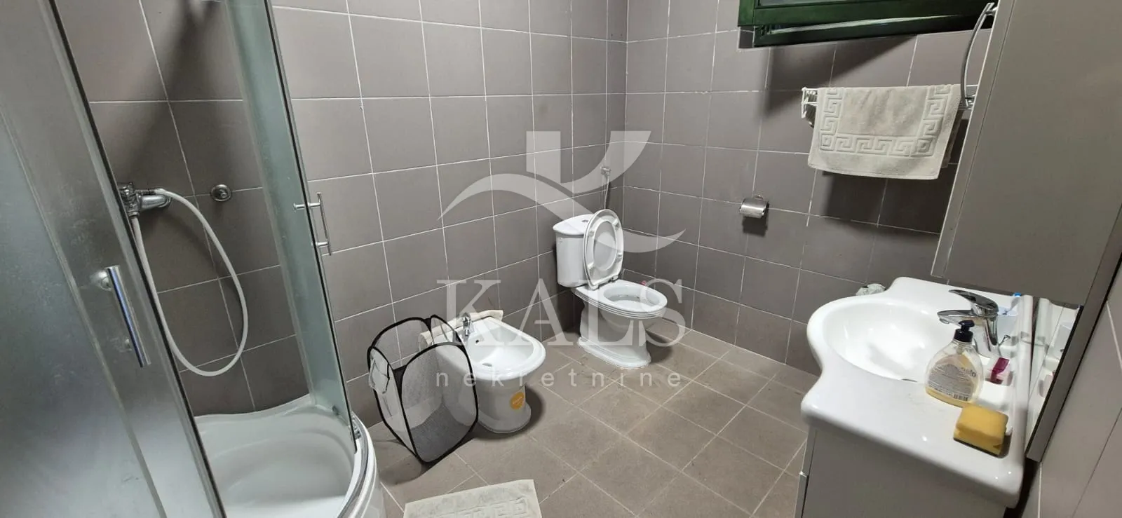 kuća+zemljište, prodaja,krašić,mirkopolje, 150m2+1082 m2 - slika 10
