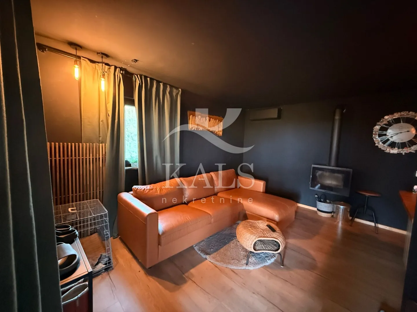 kuća (70 m²) na parceli od 3019 m² – sv. križ začretje - slika 10