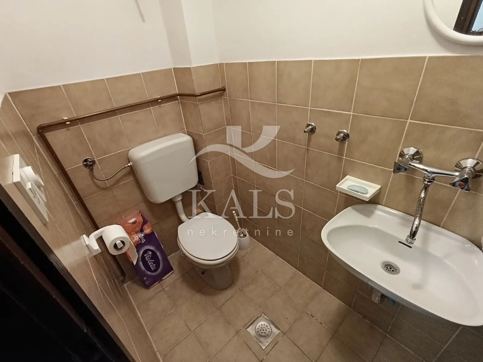 kuća, prodaja, duga resa, mrežnički brig 350 m2 - slika 13
