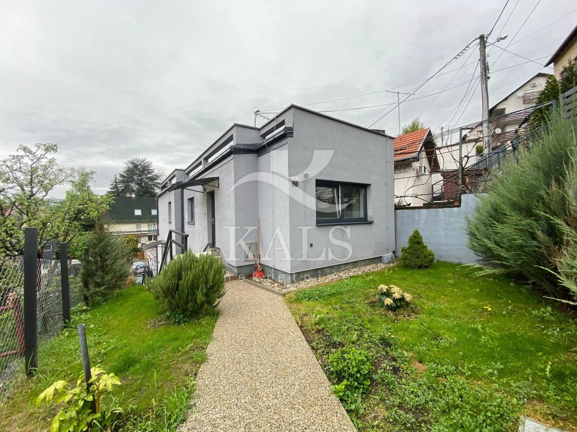 kuća, prodaja, zagreb, grmoščica ,140 m2, 6-sobna - slika 27