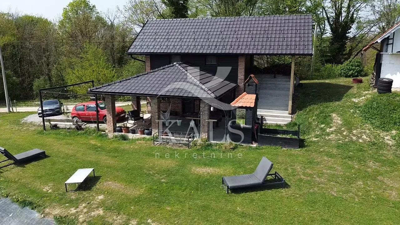 KUĆA (70 m²) NA PARCELI OD 3019 m² – SV. KRIŽ ZAČRETJE - Zleć, Sveti Križ Začretje