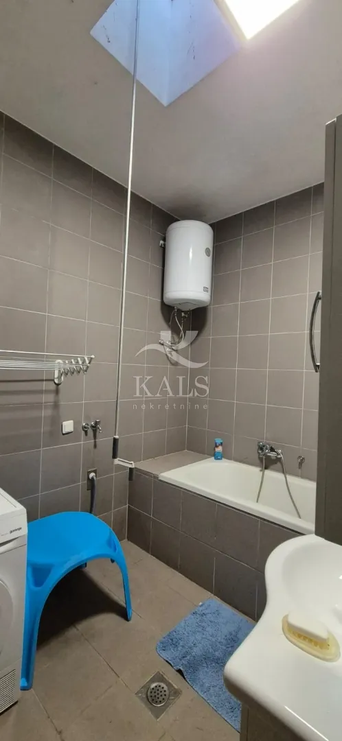 kuća+zemljište, prodaja,krašić,mirkopolje, 150m2+1082 m2 - slika 11