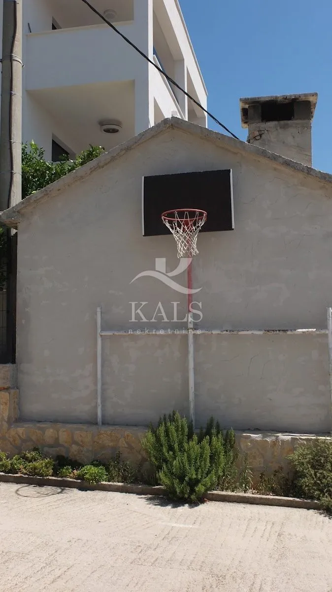 kuća, prodaja, kaštel stari, 716 m2 - slika 14