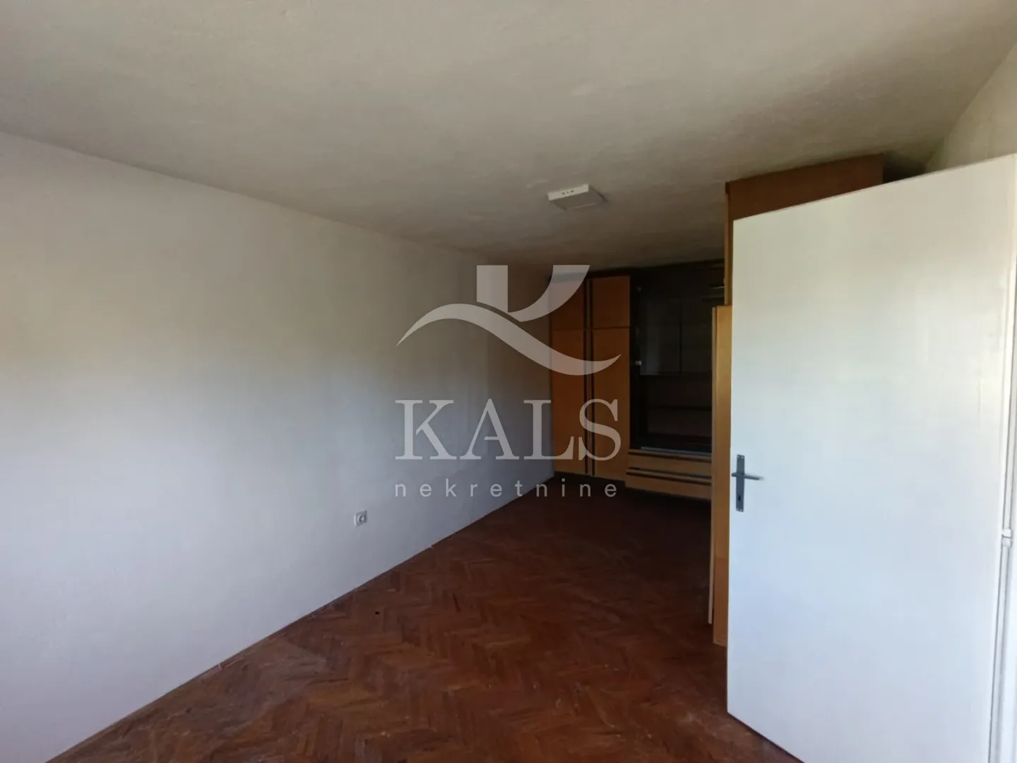 kuća, najam,karlovac,tušilović,120 m2 - slika 4