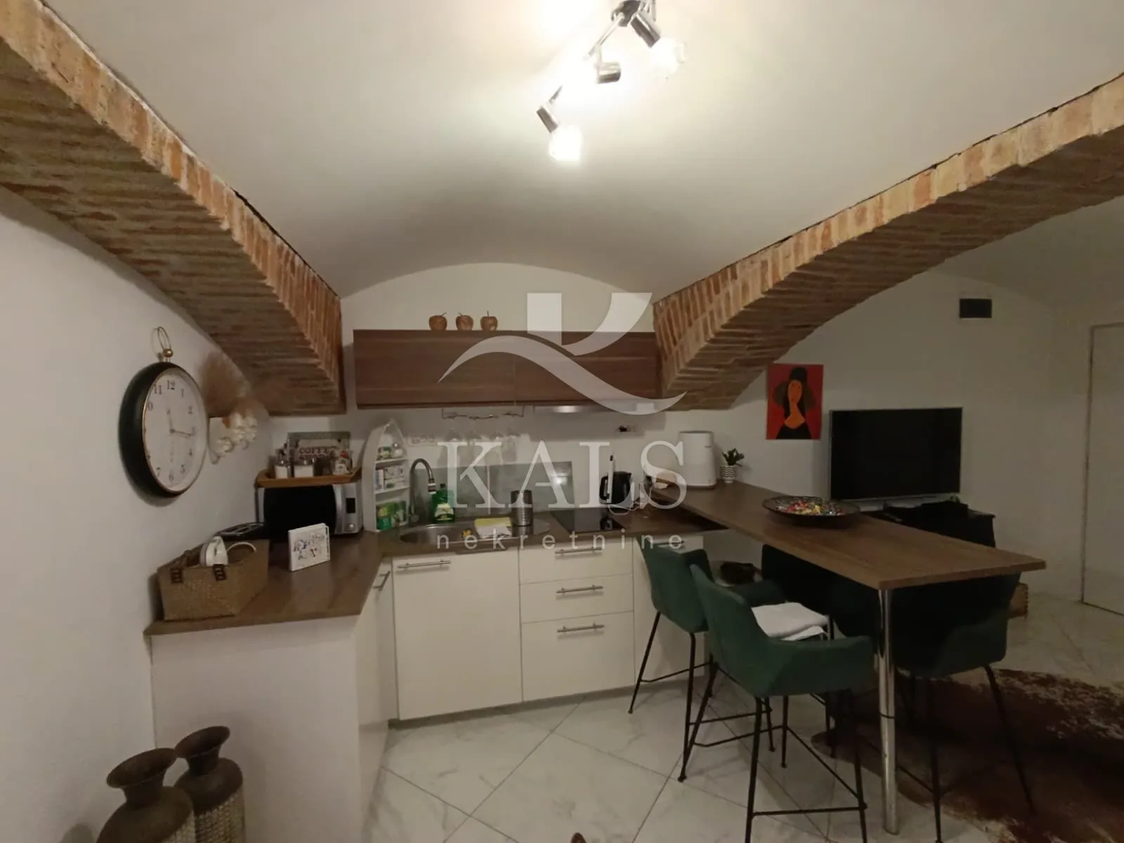 prodaja, zagreb, centar , 30 m2, garsonijera - slika 10