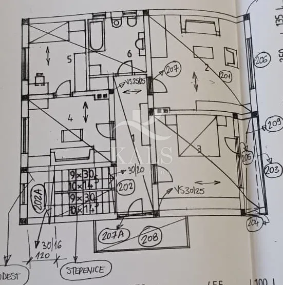 kuća+zemljište, prodaja,vojišnica, 236m2+28,794,m2 - slika 17