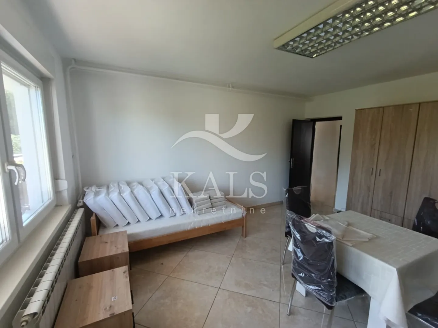 kuća, najam ,karlovac,mekušje,294 m2 - slika 5