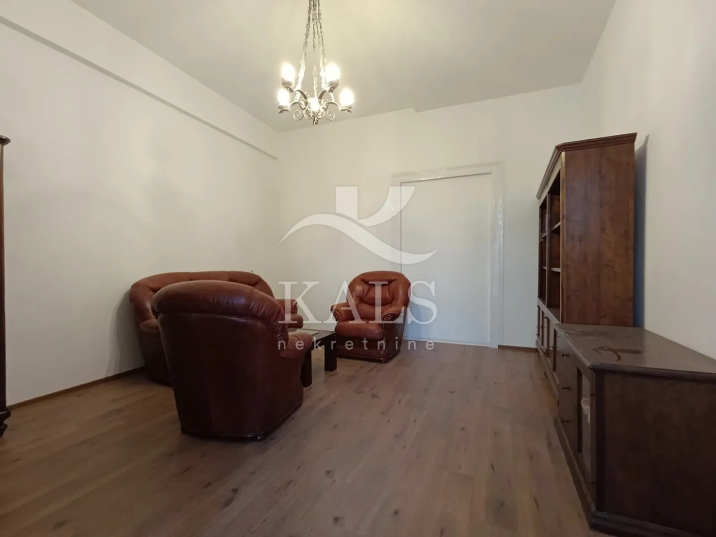 stan, najam, zagreb, donji grad, 60 m2, 2-soban - slika 1