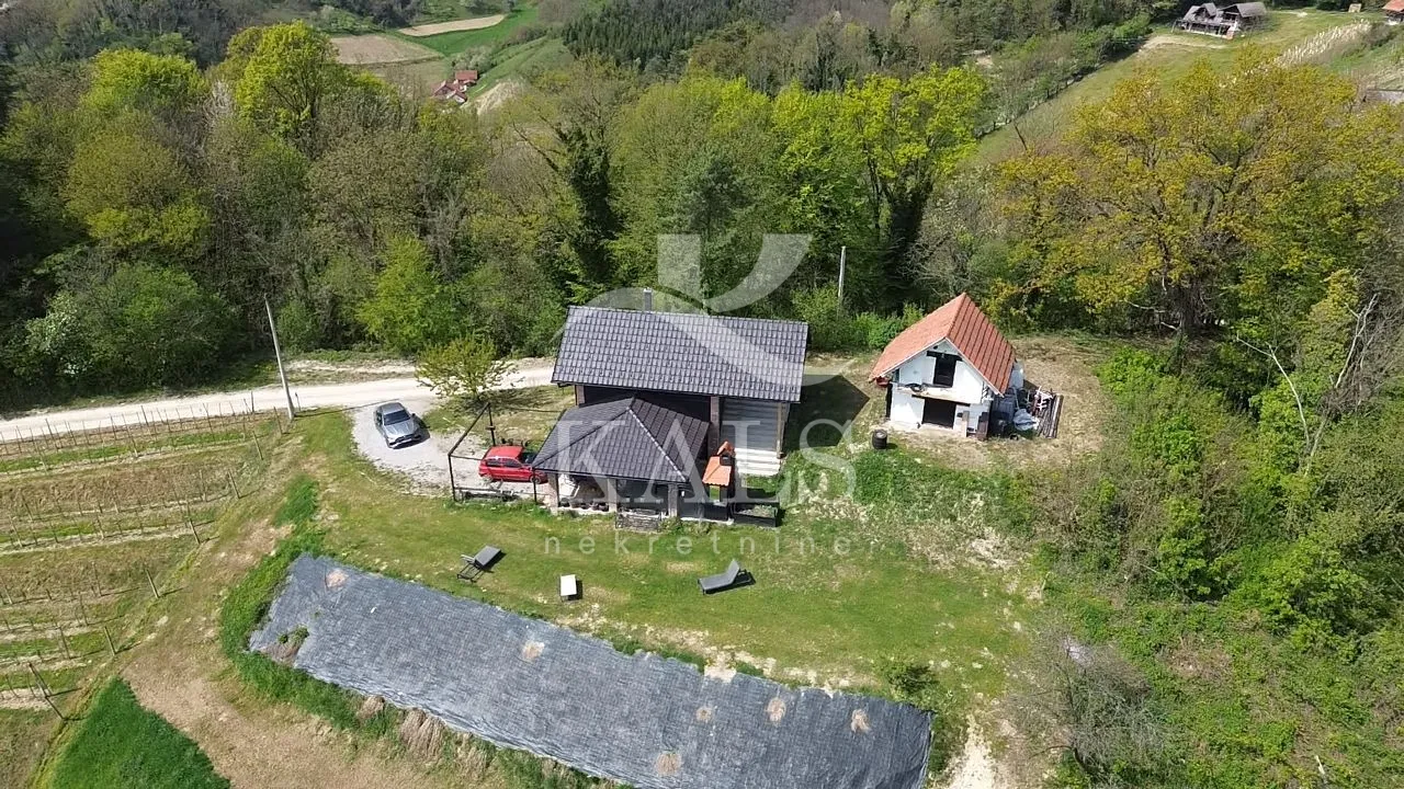 kuća (70 m²) na parceli od 3019 m² – sv. križ začretje - slika 3