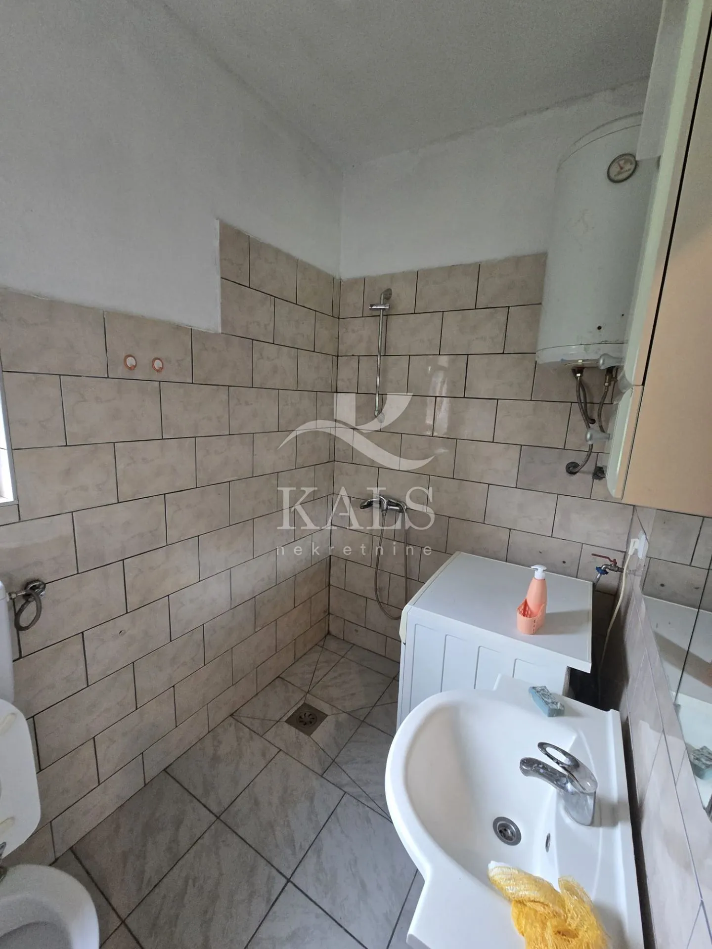 kuća, najam, karlovac, radonja , 72 m2,za radnike - slika 10
